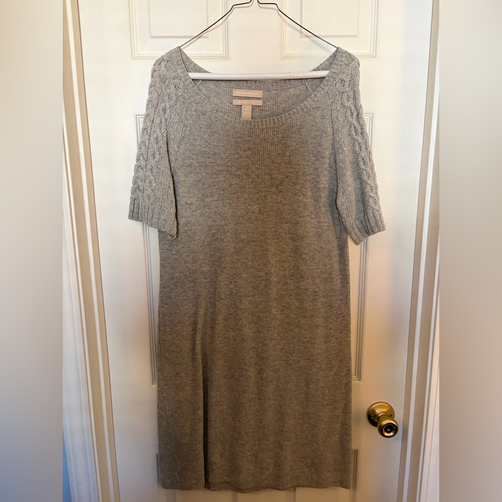 Banana Republic Gray Knit Midi Dress - size M